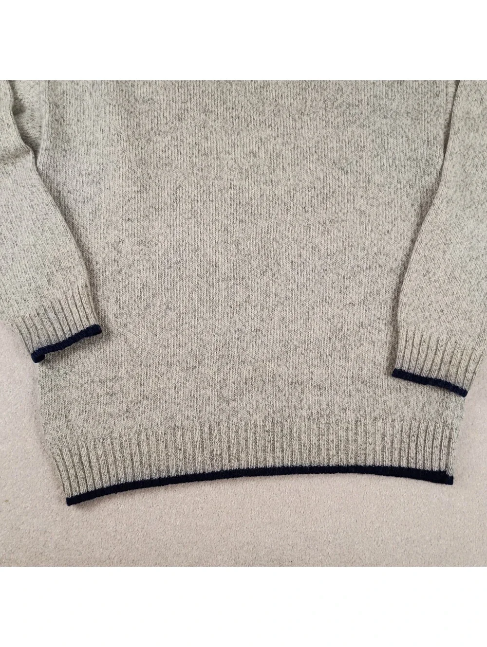Vintage WOOLRICH Sweater Mens Adult L Wool  Knit Made in Hong Kong Oatmeal Blue